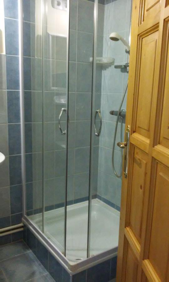 Janosi Vendeghaz Hotel Tiszafured Ngoại thất bức ảnh